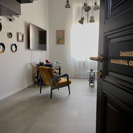 Zagreb Industrial Charm 1 & 2 Apartment Luaran gambar