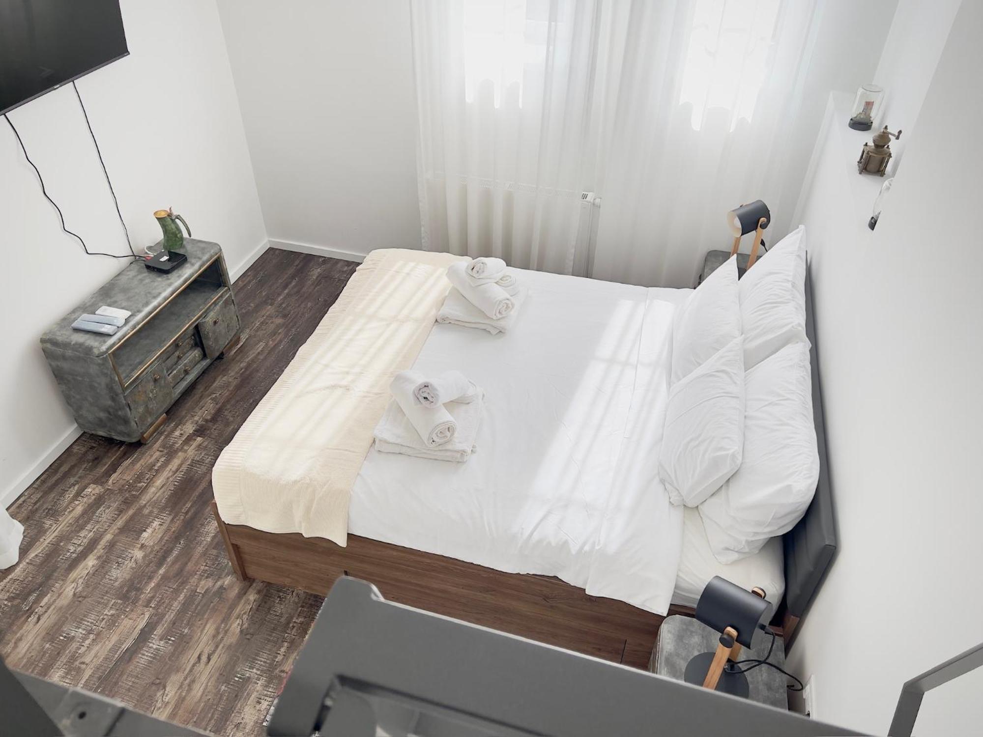 Zagreb Industrial Charm 1 & 2 Apartment Luaran gambar