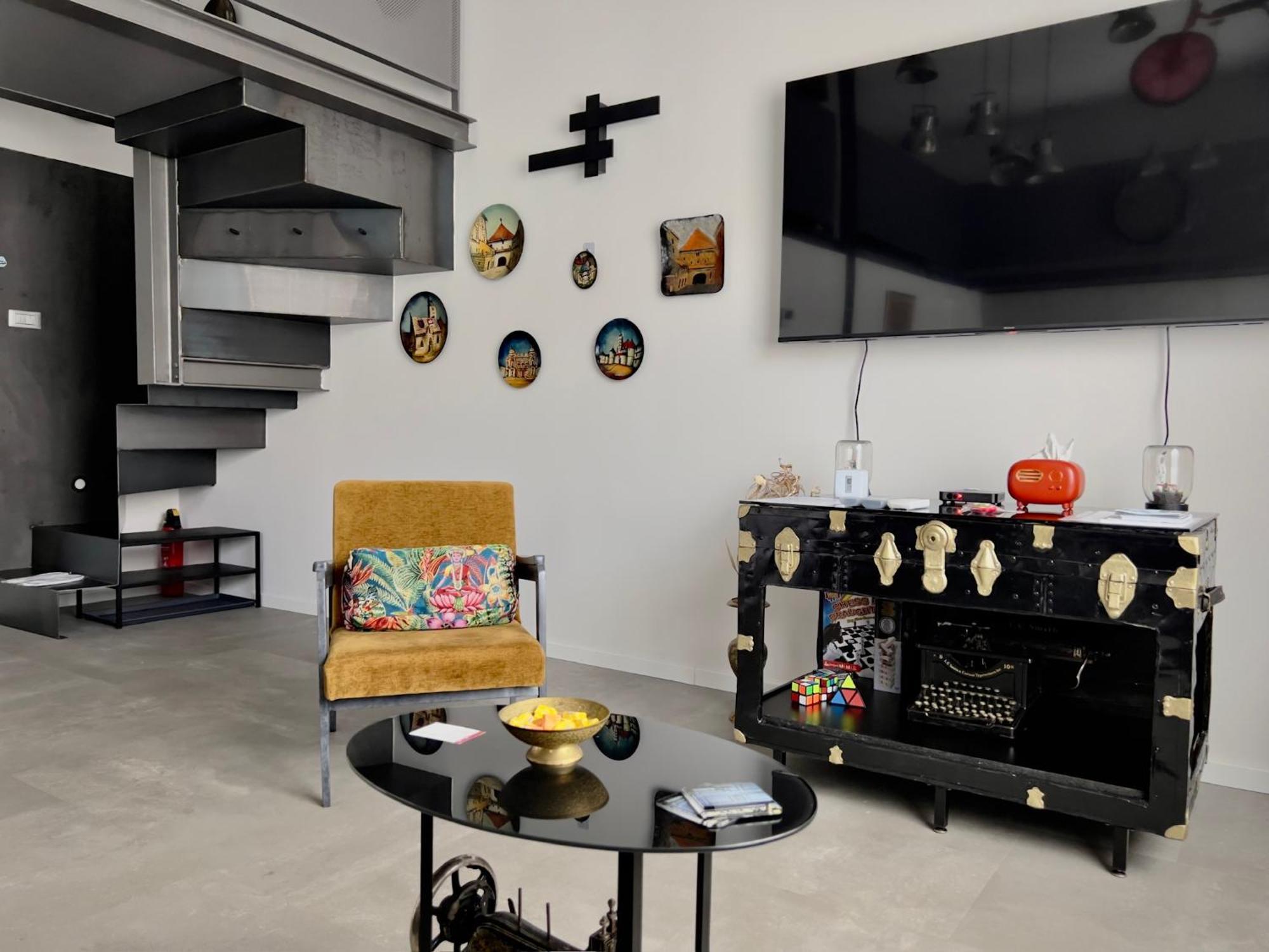 Zagreb Industrial Charm 1 & 2 Apartment Luaran gambar