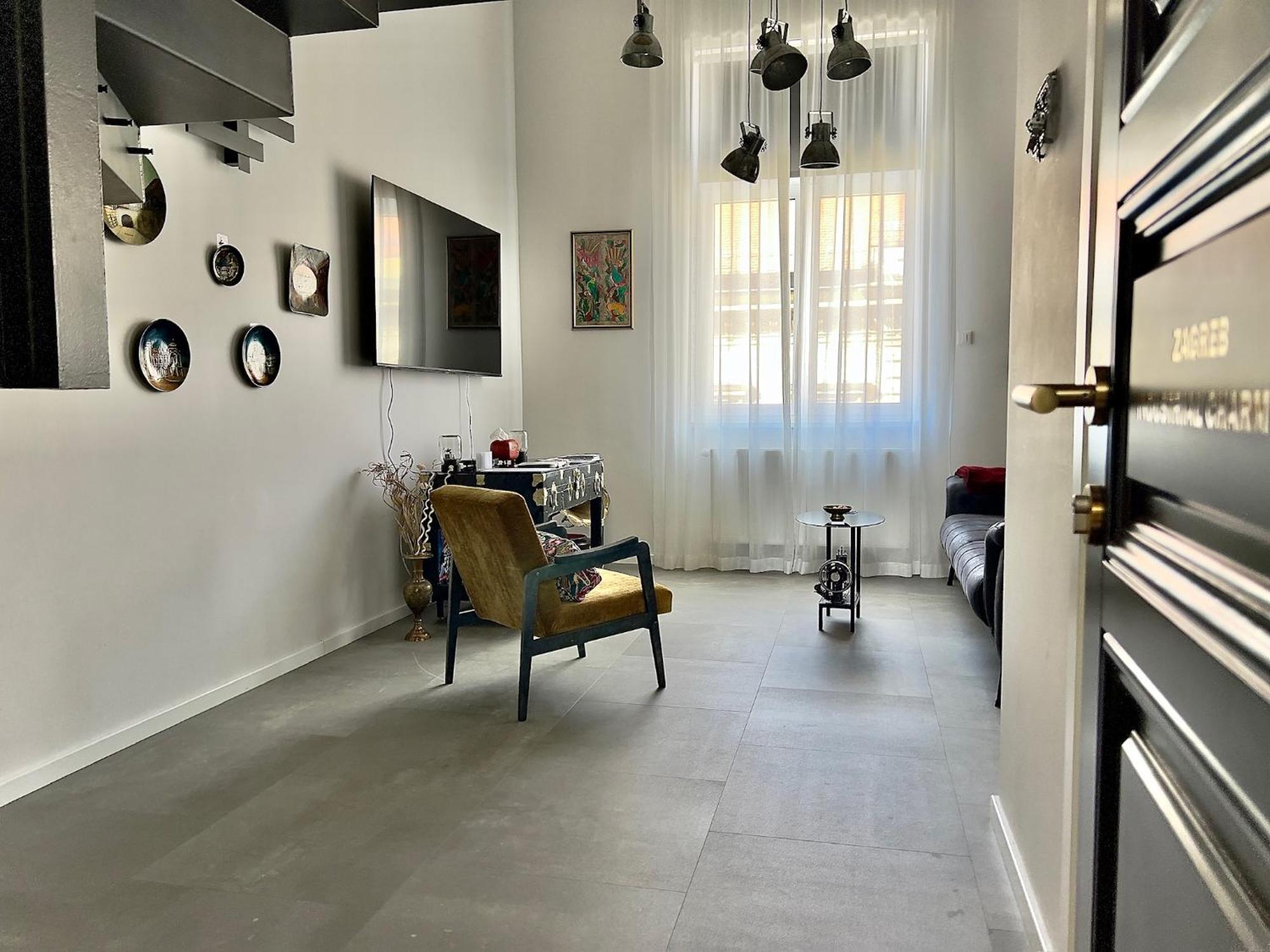 Zagreb Industrial Charm 1 & 2 Apartment Luaran gambar