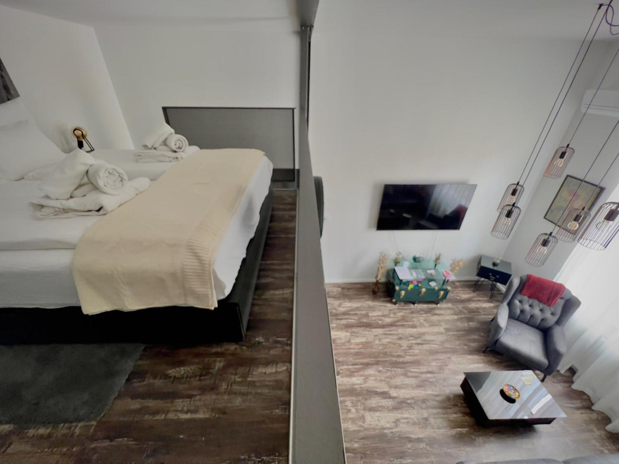 Zagreb Industrial Charm 1 & 2 Apartment Luaran gambar