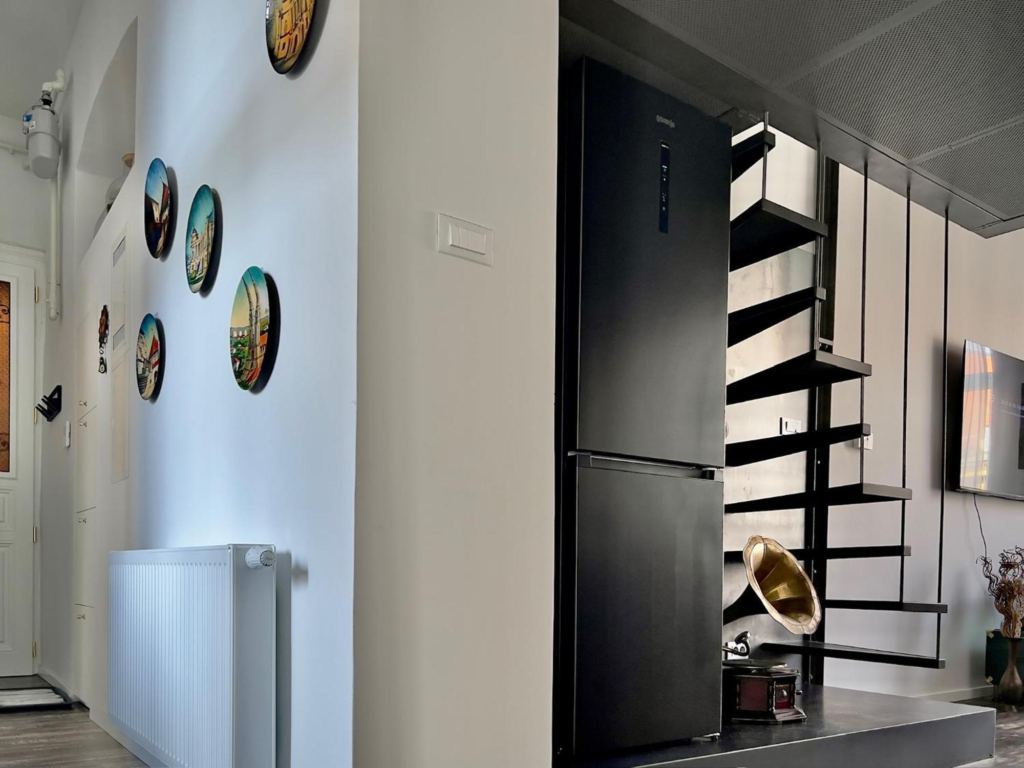 Zagreb Industrial Charm 1 & 2 Apartment Luaran gambar